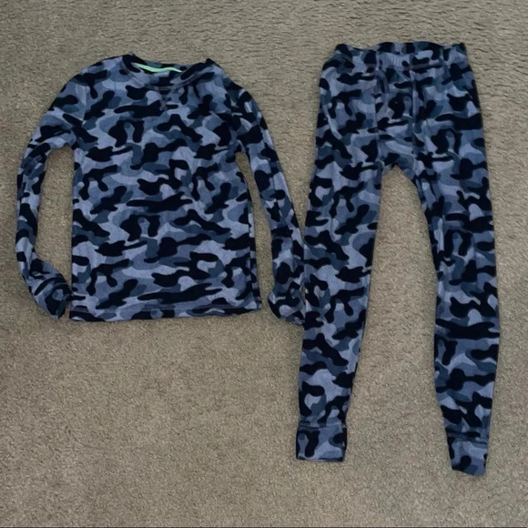BOYS CAMO PRINT PAJAMAS - Picture 1 of 3